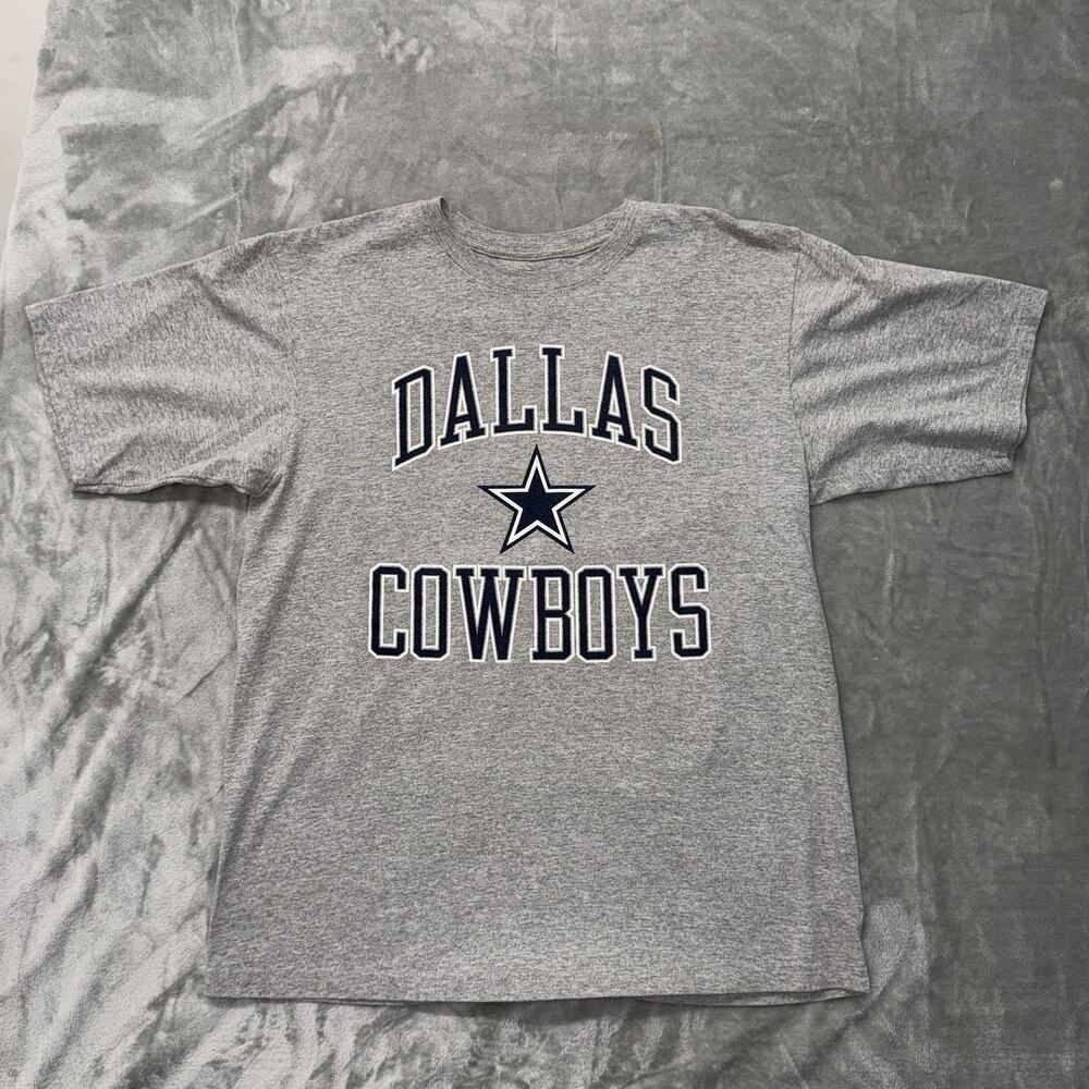 NFL Dallas Cowboys Team Apparel Heather Grey Spellout Graphic T-Shirt Mens M